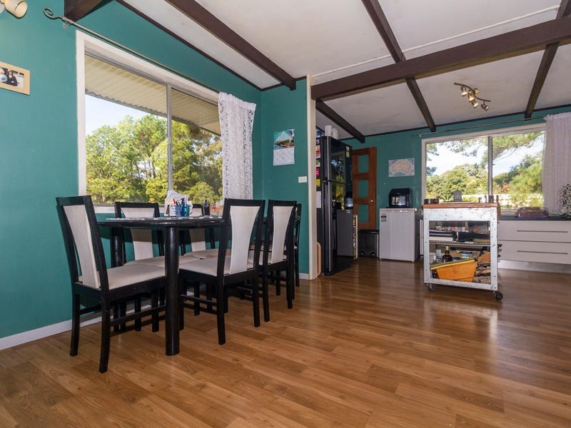 52-54 Canaipa Rd, Russell Island QLD 4184