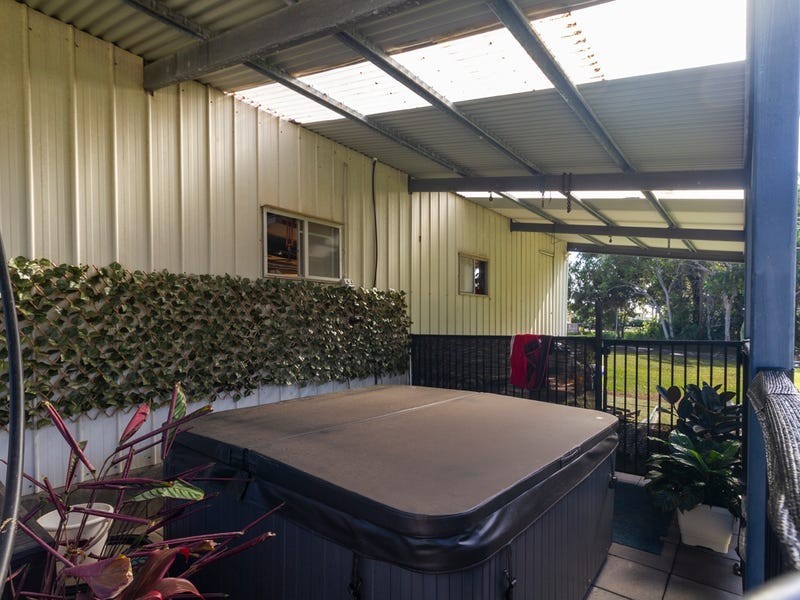 52-54 Canaipa Rd, Russell Island QLD 4184