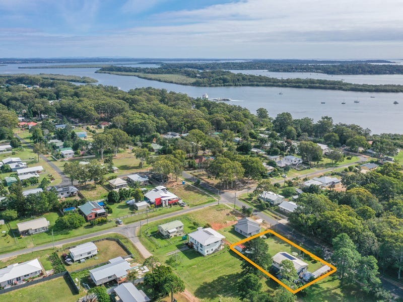 52-54 Canaipa Rd, Russell Island QLD 4184