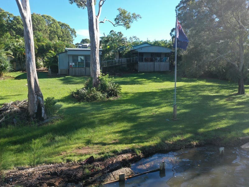 42 Carissa St, Russell Island QLD 4184