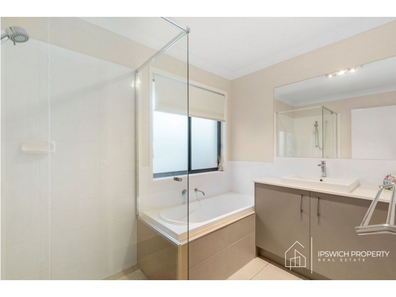 14 Rosella Way, Deebing Heights QLD 4306