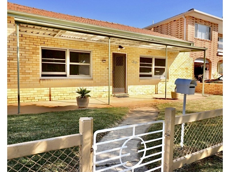 26 Belmore Avenue, Belmore NSW 2192