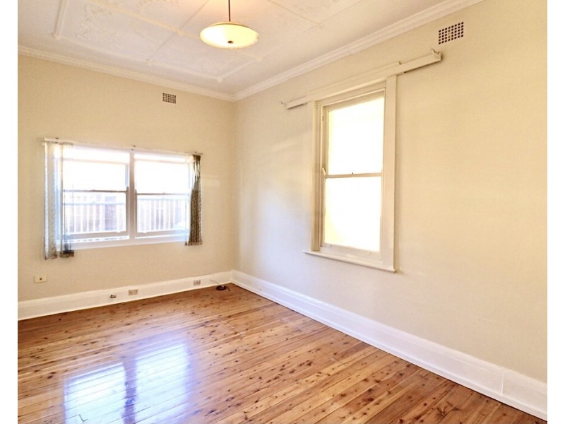 26 Belmore Avenue, Belmore NSW 2192