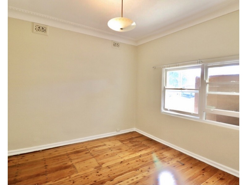 26 Belmore Avenue, Belmore NSW 2192