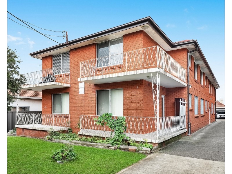 4/76 Park Street, Campsie NSW 2194