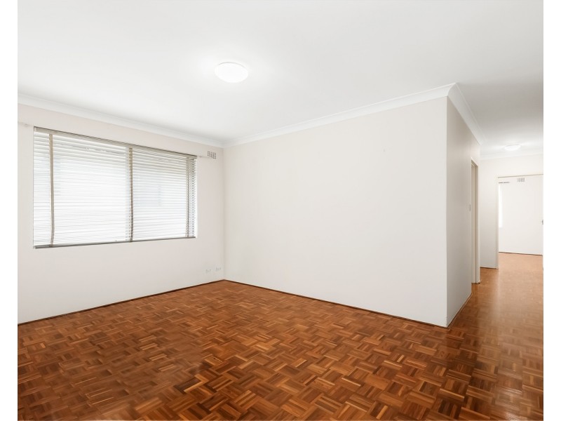 4/76 Park Street, Campsie NSW 2194