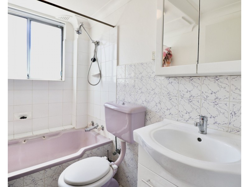 2/3 Drummond Street, Belmore NSW 2192