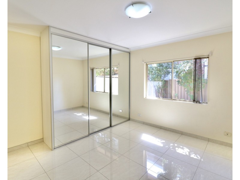 2/3 Victory Street, Belmore NSW 2192