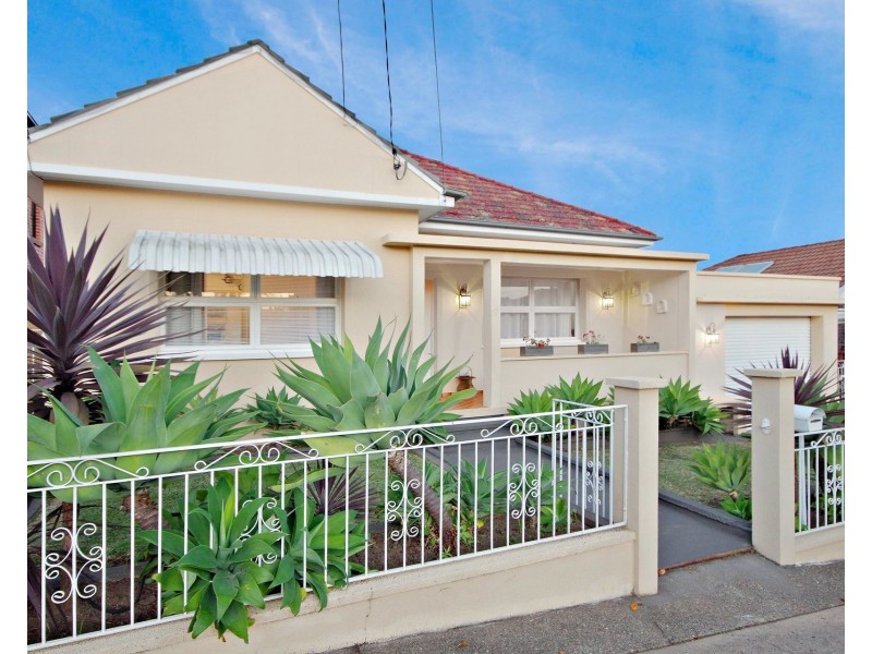 38 Chelmsford Avenue, Belmore NSW 2192