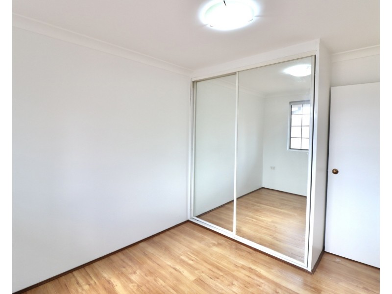 9/8 Hainsworth Street, Westmead NSW 2145