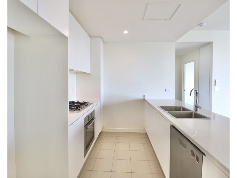 D301/2 Rowe Drive, Potts Hill NSW 2143