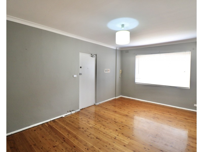 7/4 Howard Street, Canterbury NSW 2193