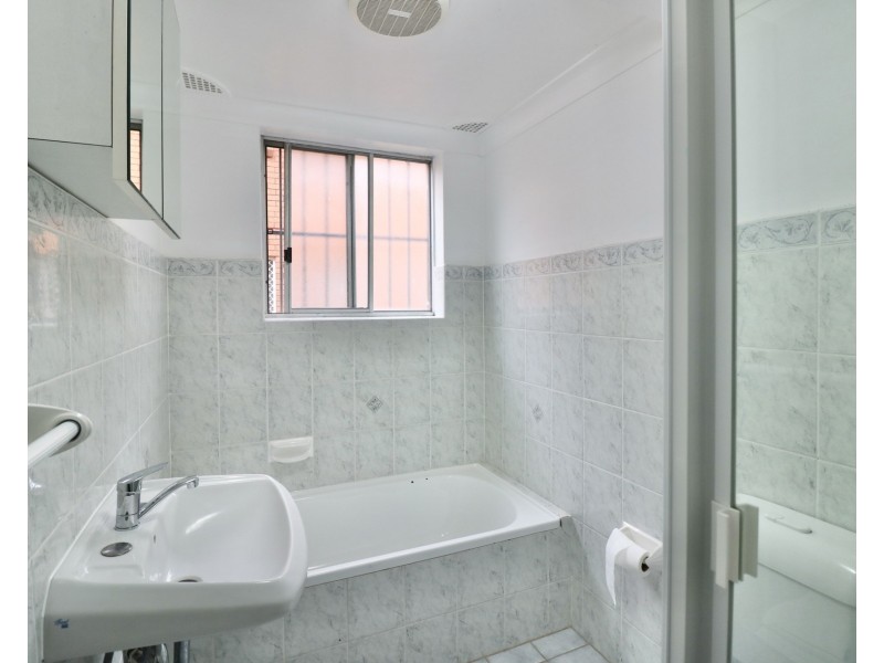 2/56 Lucerne Street, Belmore NSW 2192