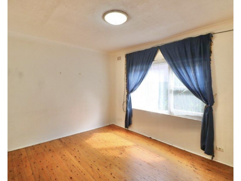 1/99 Leylands Parade, Belmore NSW 2192