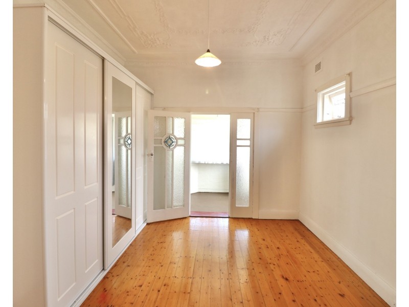 51 Beauchamp Street, Wiley Park NSW 2195