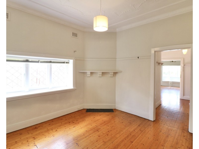 51 Beauchamp Street, Wiley Park NSW 2195