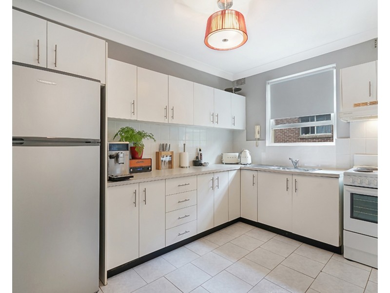 2/72 Leylands Parade, Belmore NSW 2192