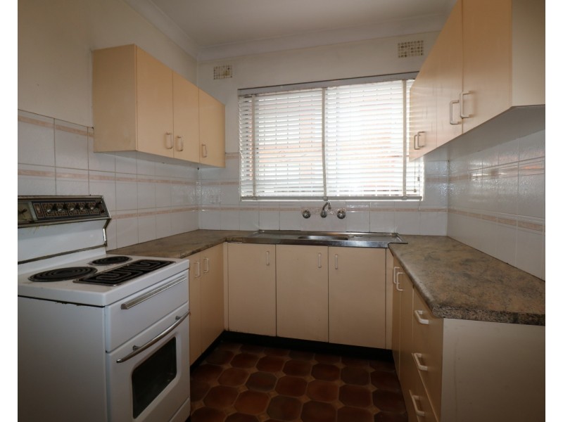 2/64 Amy Street, Campsie NSW 2194