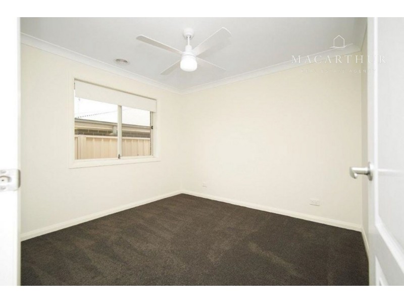 19 Goonawarra Street, Gobbagombalin NSW 2650