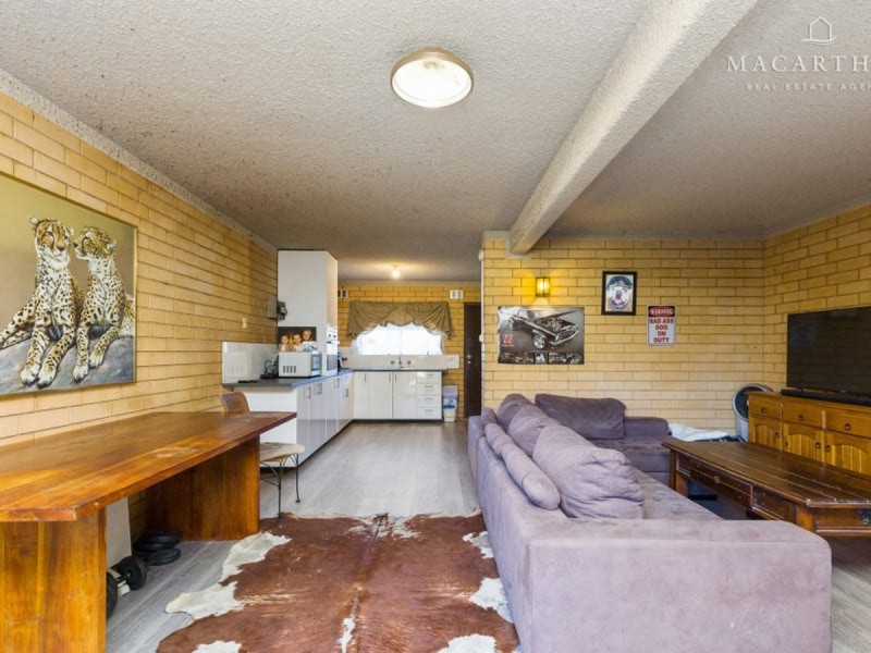 1-4/19 Nordlingen Drive, Tolland NSW 2650