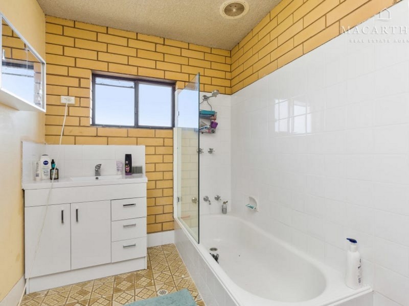 1-4/19 Nordlingen Drive, Tolland NSW 2650