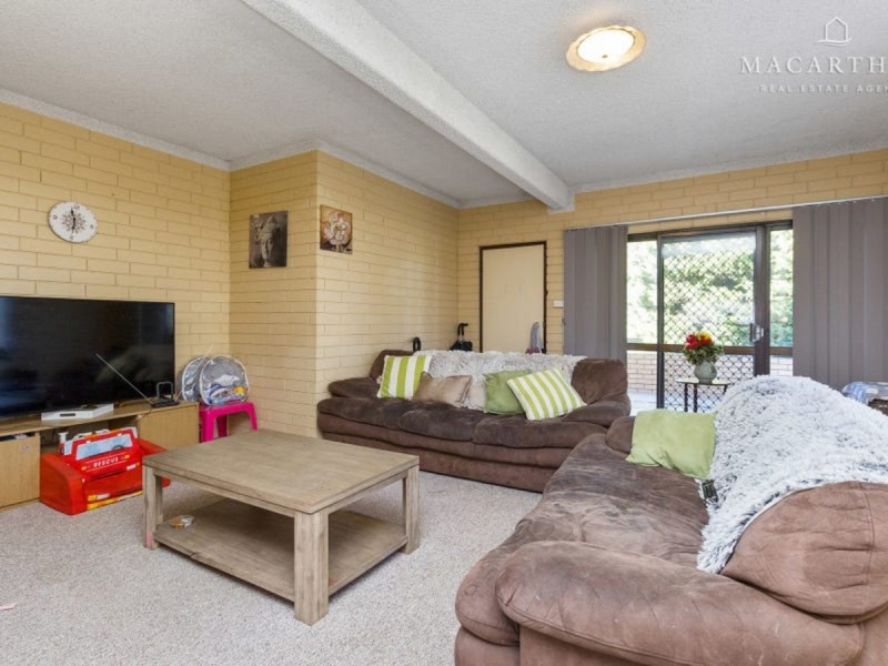 1-4/19 Nordlingen Drive, Tolland NSW 2650