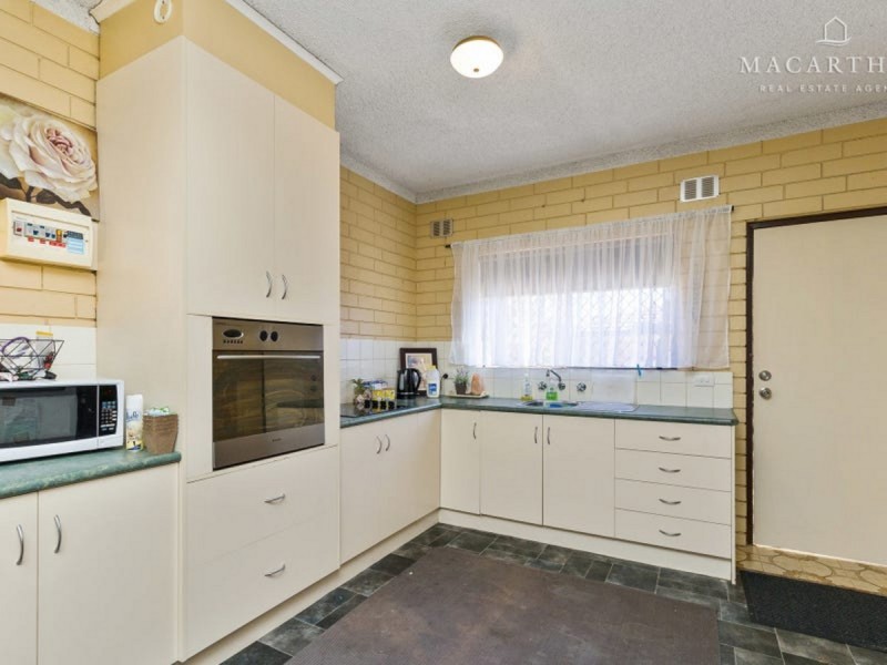 1-4/19 Nordlingen Drive, Tolland NSW 2650