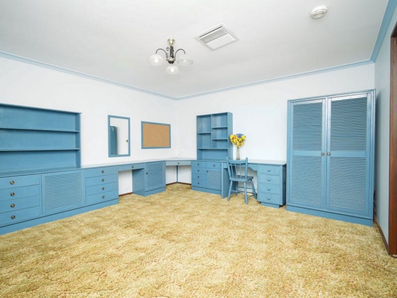 79 Simkin Crescent, Kooringal NSW 2650