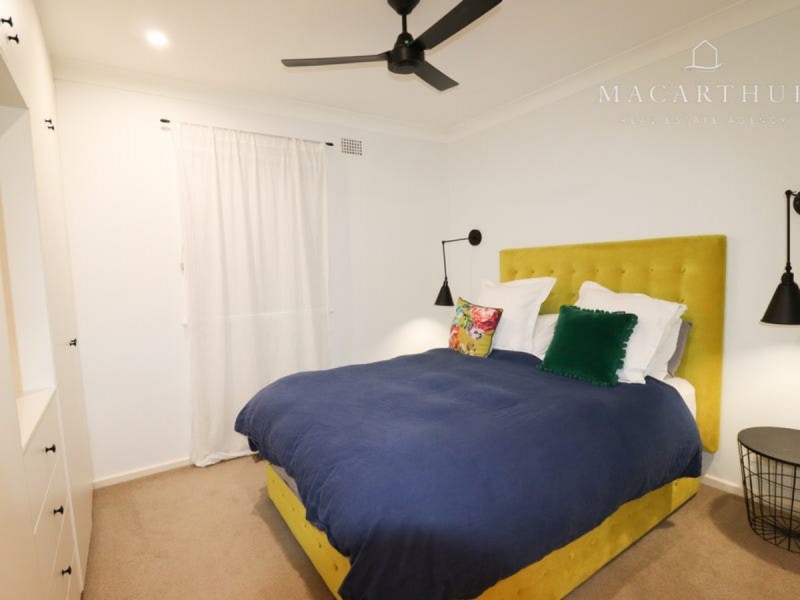 70 Mitchelmore Street, Turvey Park NSW 2650