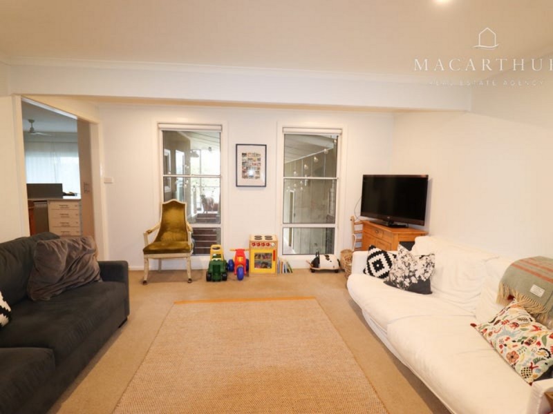 70 Mitchelmore Street, Turvey Park NSW 2650