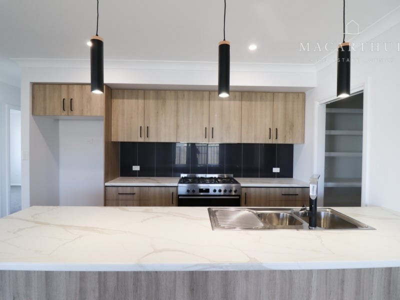 77B Coppabella Drive, Gobbagombalin NSW 2650
