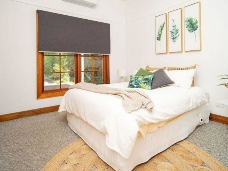 16 Lindsay Street, Turvey Park NSW 2650