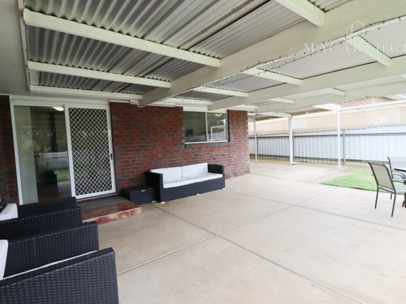 2 Egret Place, Estella NSW 2650
