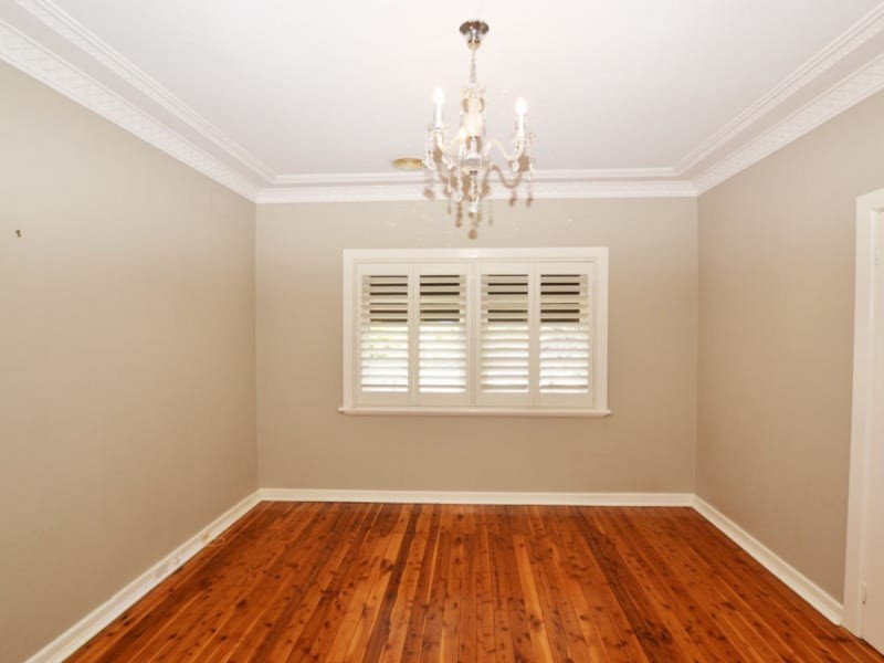 31 Mitchelmore Street, Turvey Park NSW 2650