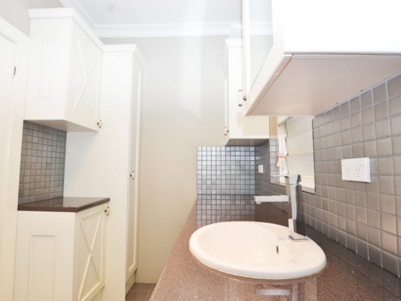 31 Mitchelmore Street, Turvey Park NSW 2650