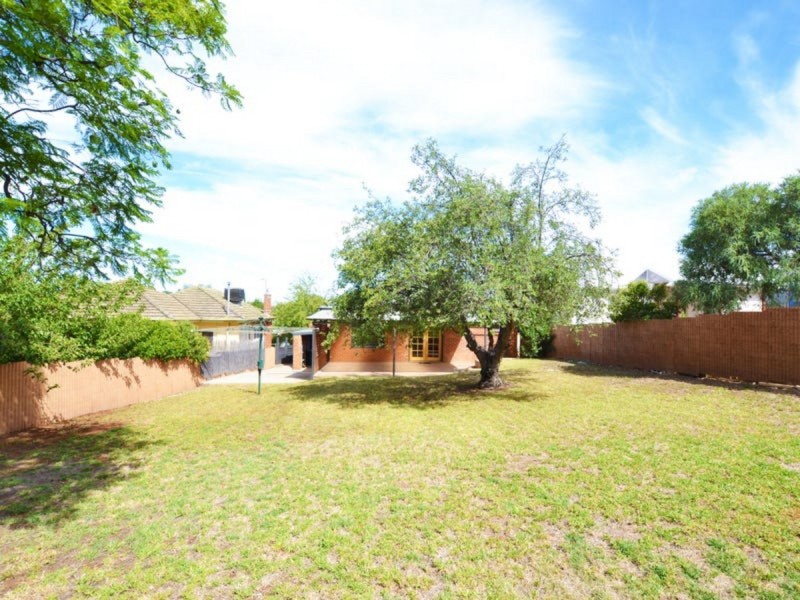 31 Mitchelmore Street, Turvey Park NSW 2650