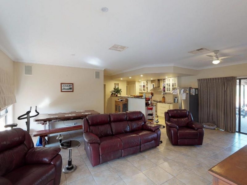 15 Quarry Road, Coolamon NSW 2701
