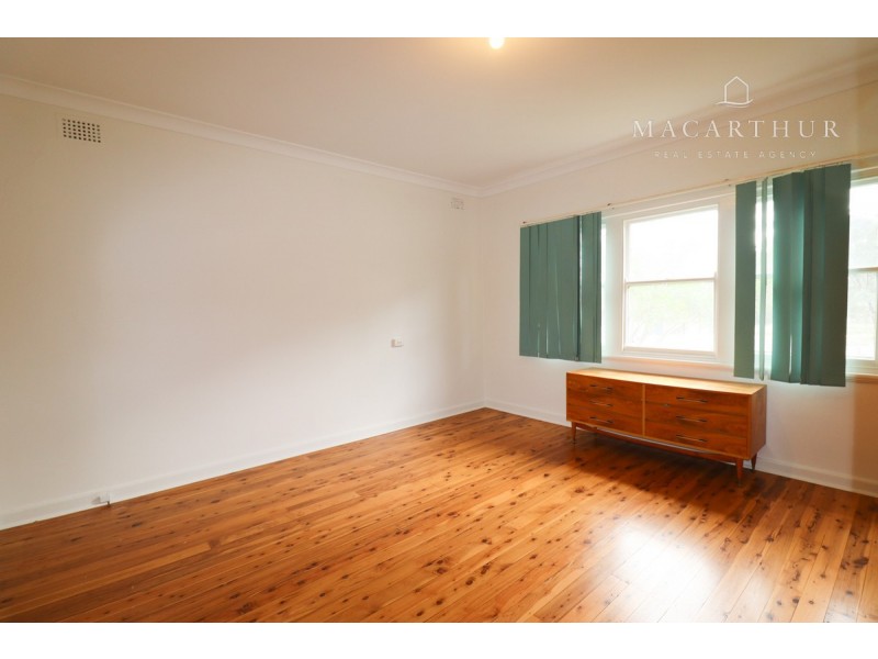 158 Fernleigh Road, Mount Austin NSW 2650