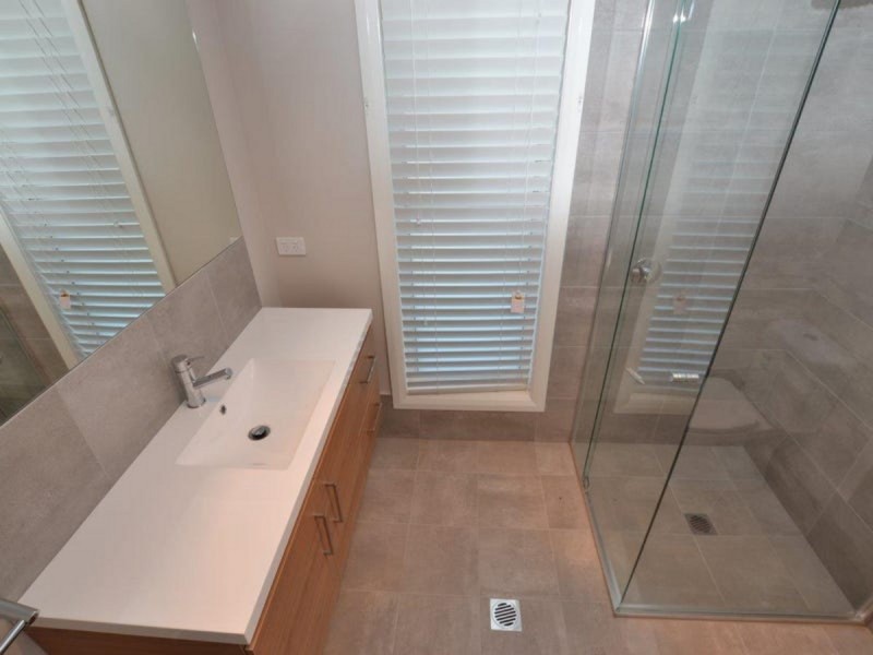 5 Muttama Parade, Gobbagombalin NSW 2650