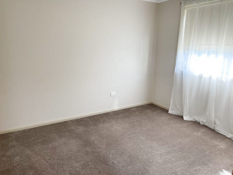 2/3 Travers Street, Wagga Wagga NSW 2650