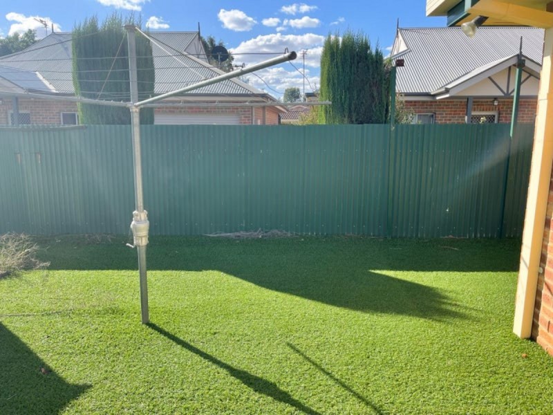 2/3 Travers Street, Wagga Wagga NSW 2650