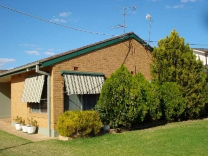 6/5 Karen Street, Tolland NSW 2650