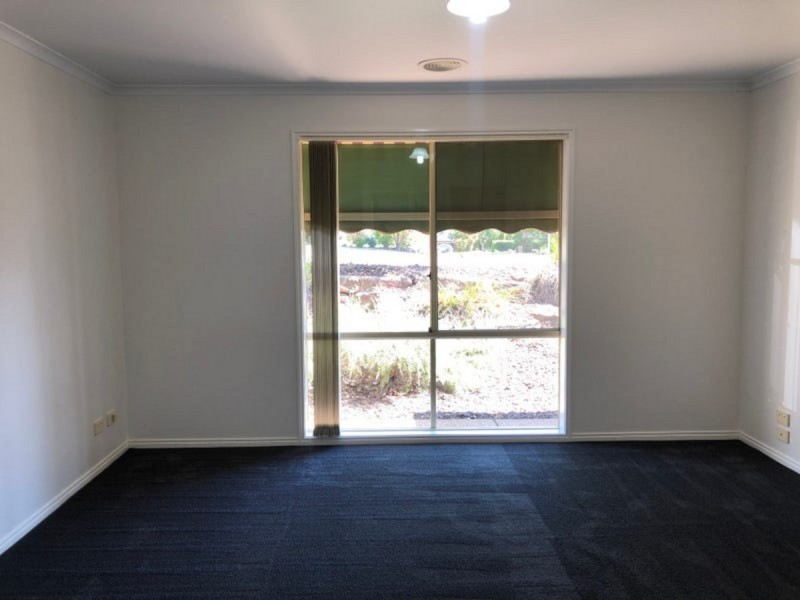 19 Illeura Road, Bourkelands NSW 2650