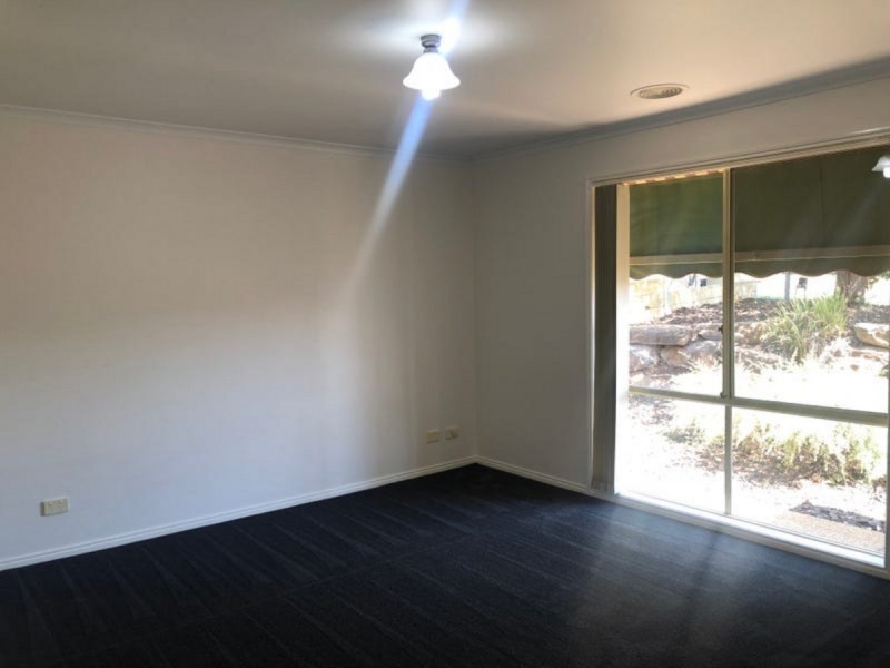 19 Illeura Road, Bourkelands NSW 2650