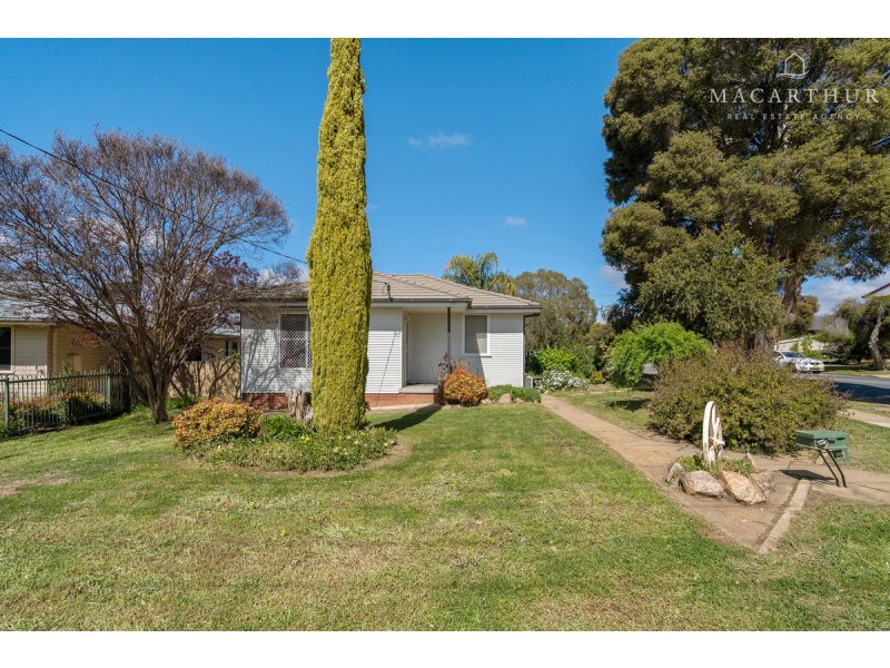 44 Ashmont Avenue, Ashmont NSW 2650