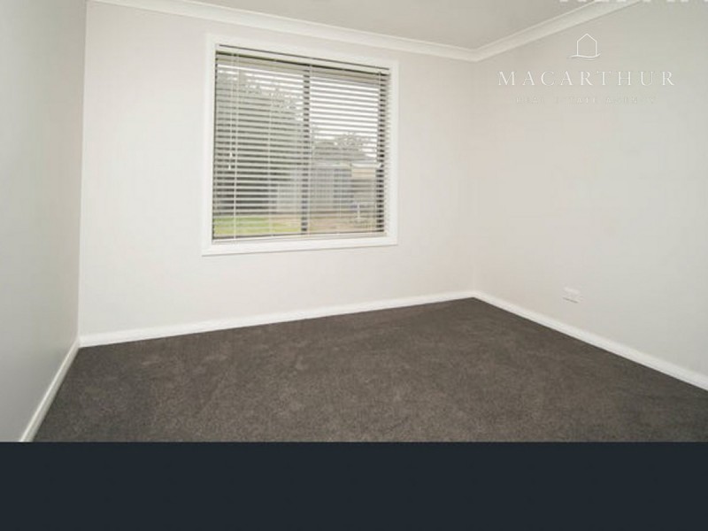 19 Forrest Street, Lake Albert NSW 2650