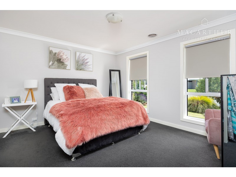 5 Burrundulla Road, Bourkelands NSW 2650