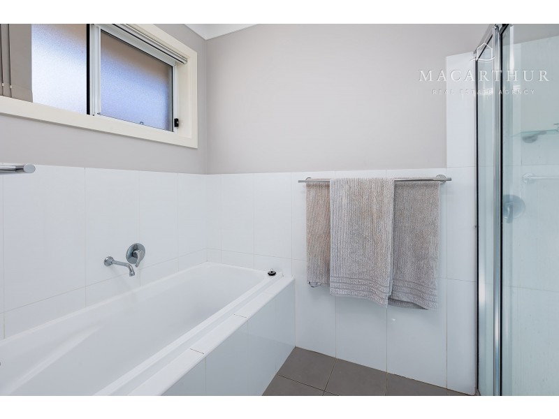 5 Burrundulla Road, Bourkelands NSW 2650