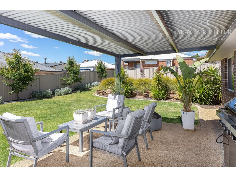 5 Burrundulla Road, Bourkelands NSW 2650