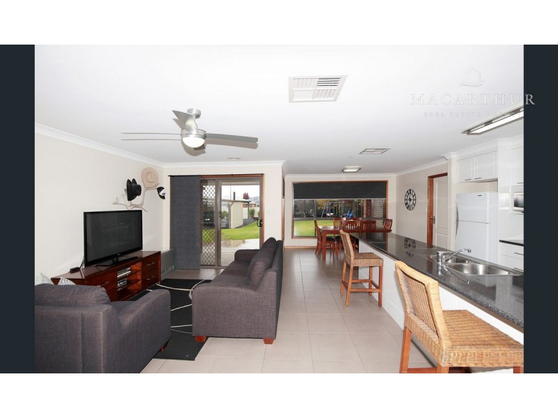 4 Alma Crescent, Estella NSW 2650